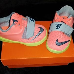 Kevin Durant VIII(KD)|"35K Degrees"|Size 5c